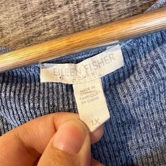 Eileen Fisher Women's 1X Blue Gray Marled Knit Minimalist Classic Sweater - Picture 3 of 4